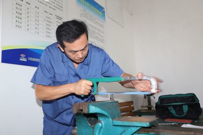 朱峰 80后黨員在機電工程一線詮釋新時代工匠精神